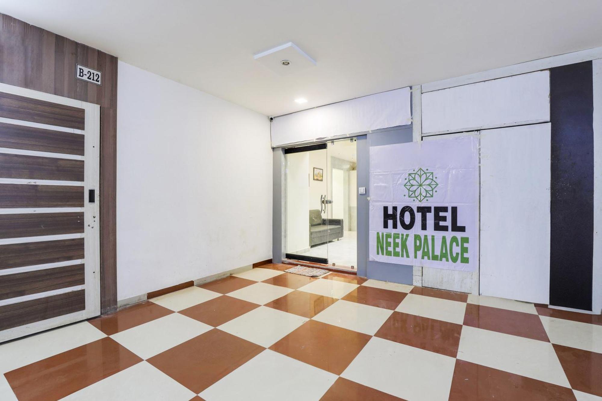 Hotel O Neek Palace Ahmedabad Eksteriør bilde